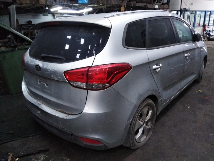  Kia CARENS 2014    EN DESARME